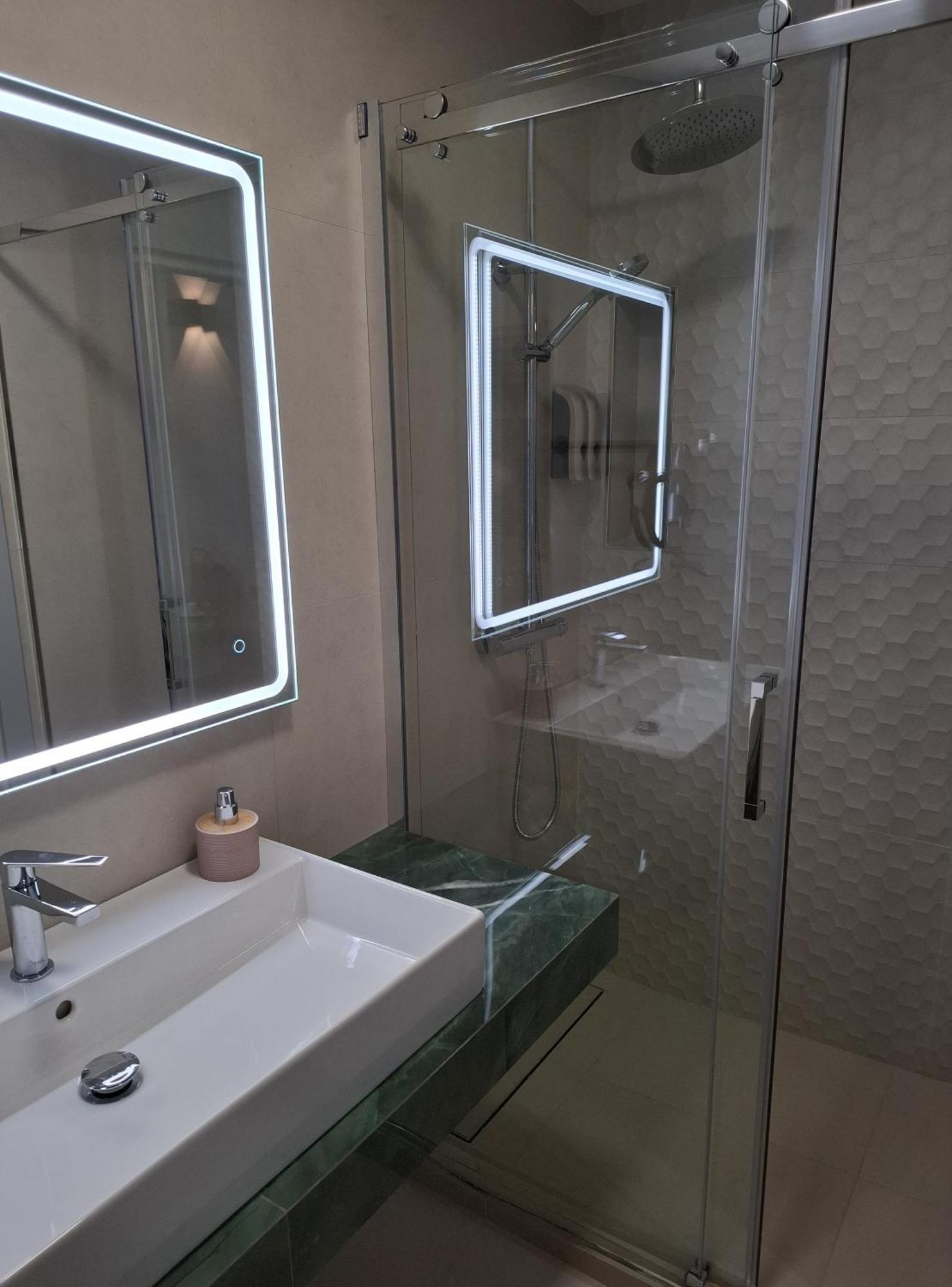 Exotique Santander Hotel Bagian luar foto