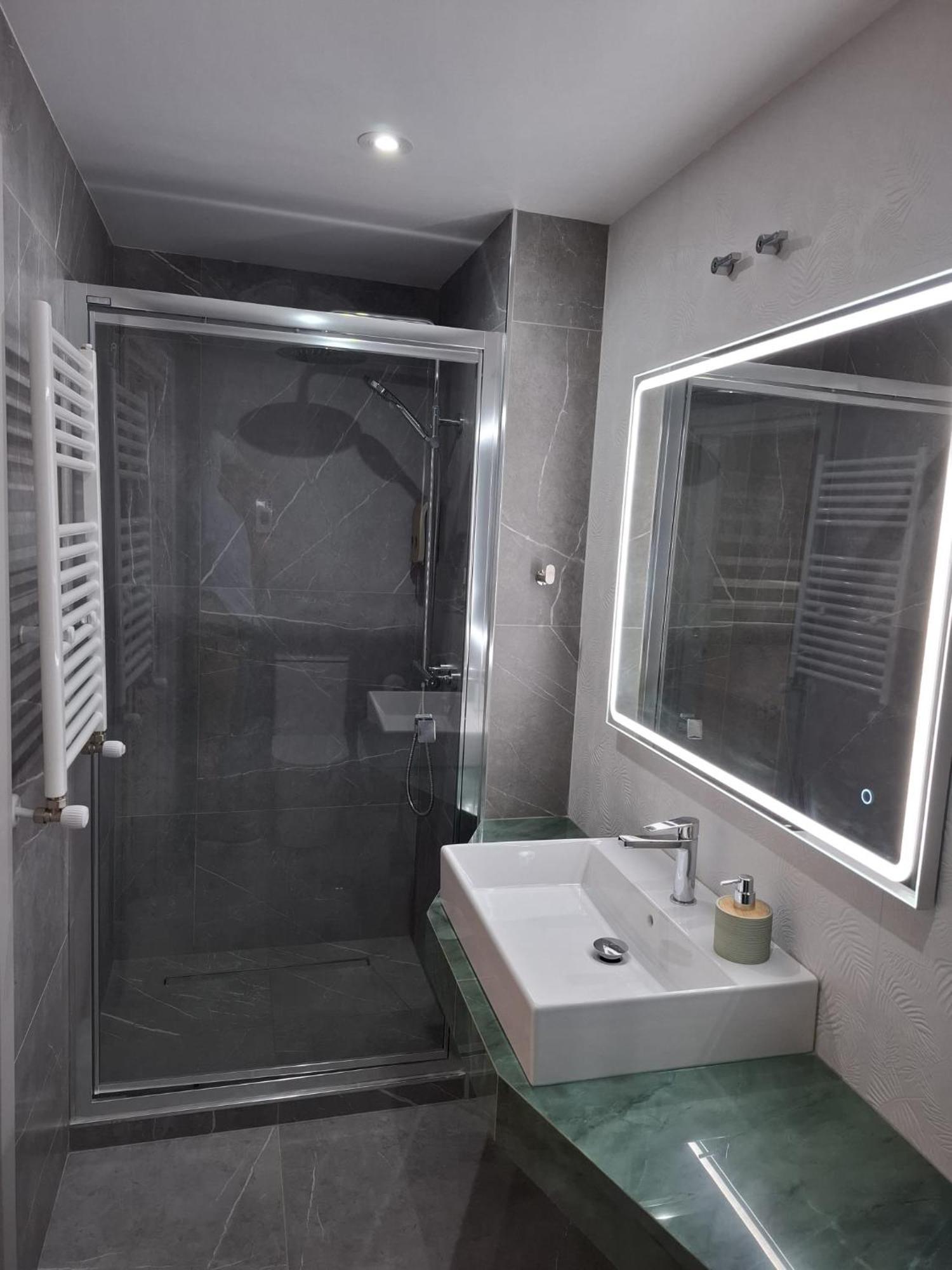 Exotique Santander Hotel Bagian luar foto